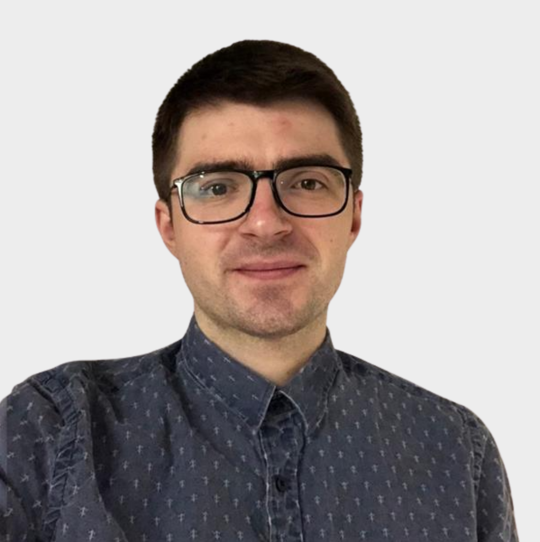 [Yurii], [Junior Software Developer]
